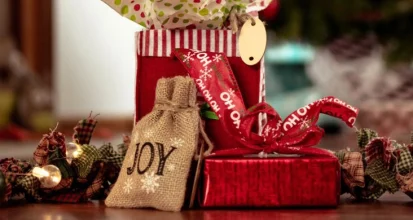 Small Christmas stocking stuffer gift ideas for coffee lovers under ten dollars